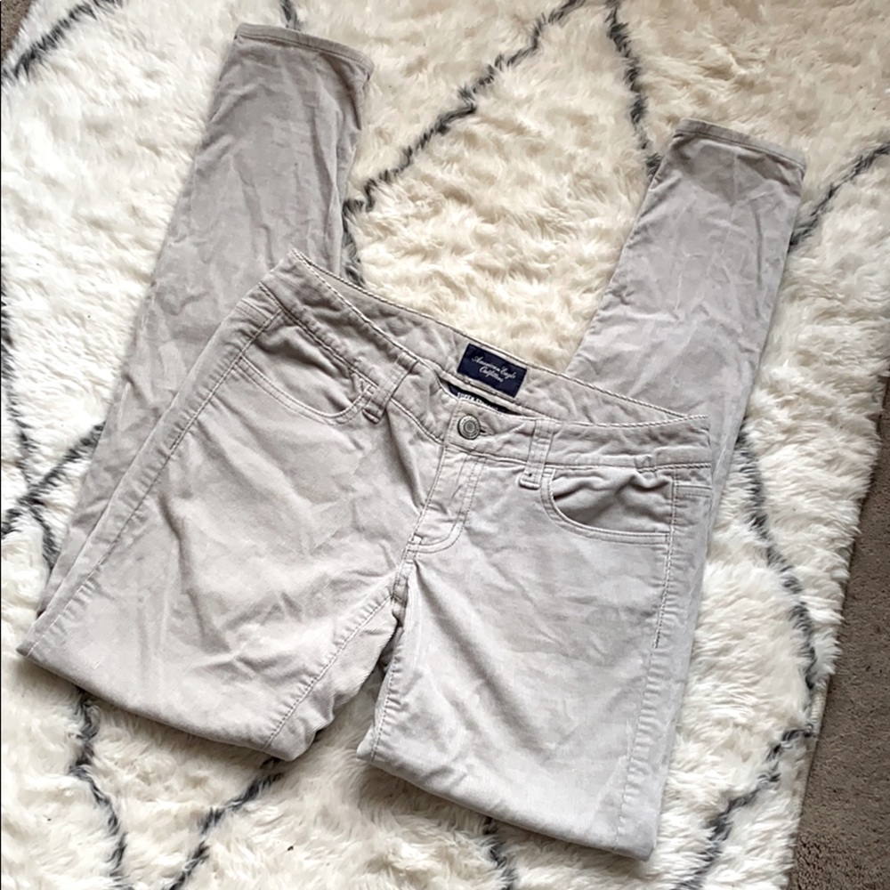 American eagle corduroy jegging. Size 4.